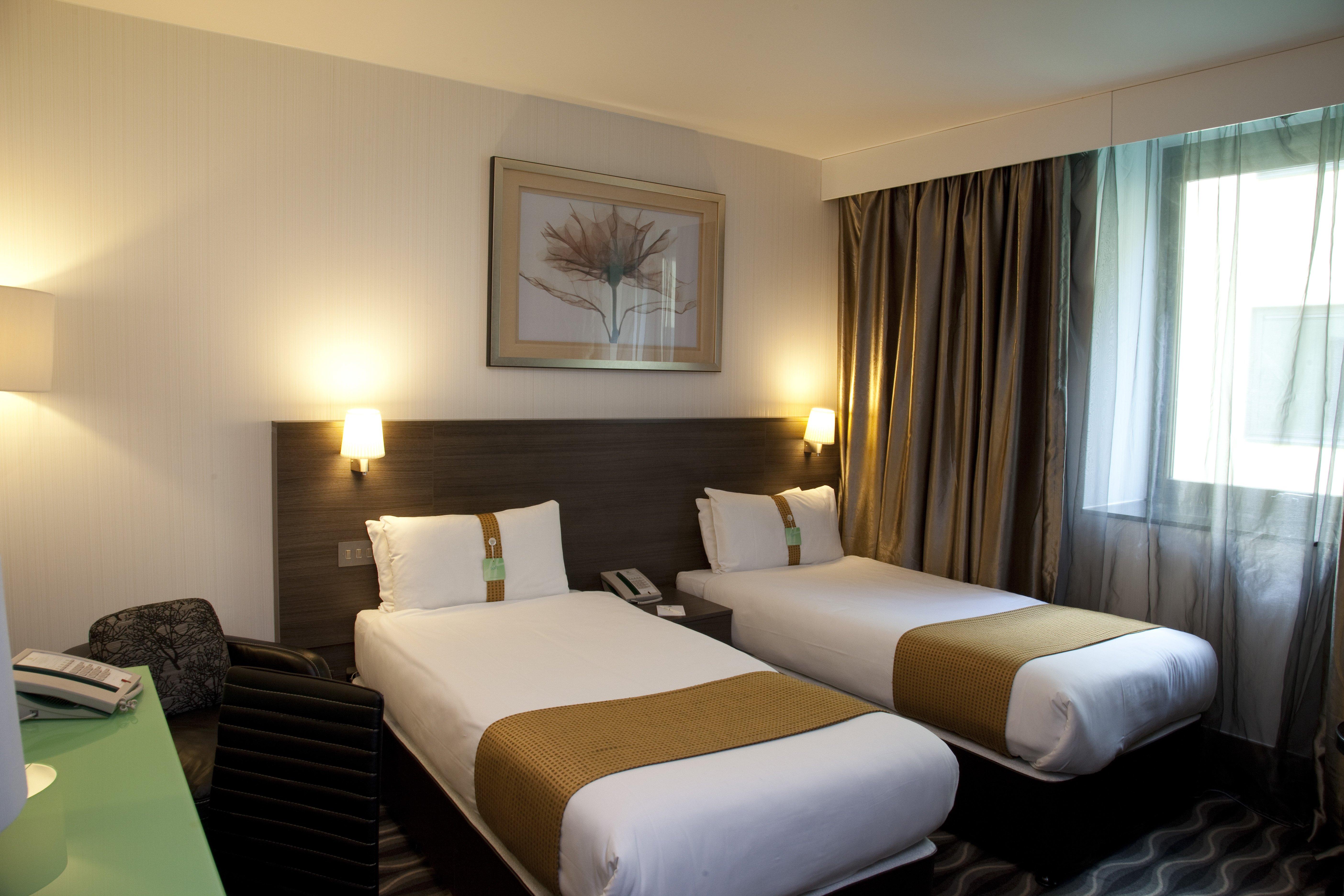 Crowne Plaza London - Kingston By Ihg Hotell Surbiton Eksteriør bilde