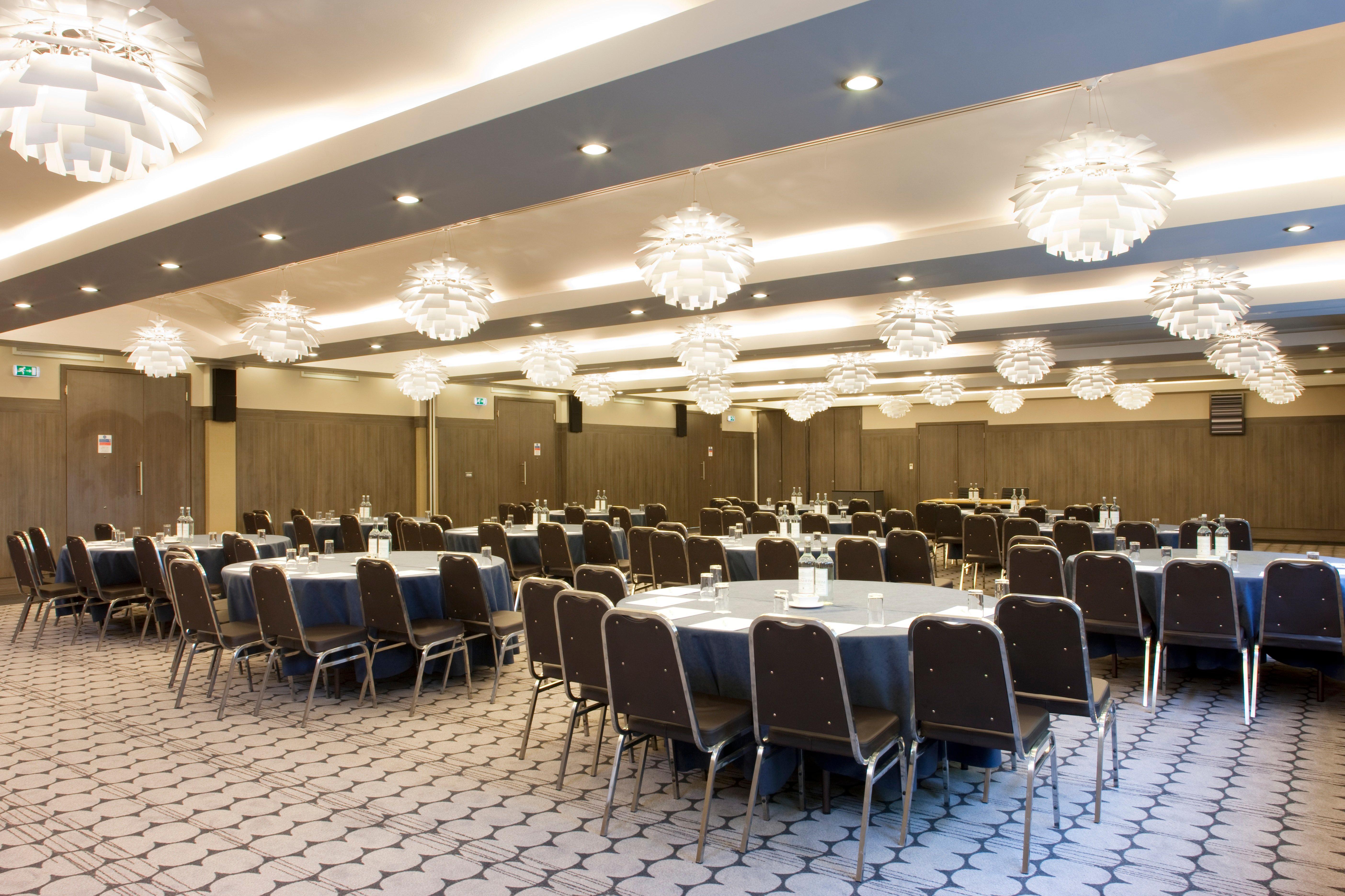 Crowne Plaza London - Kingston By Ihg Hotell Surbiton Eksteriør bilde