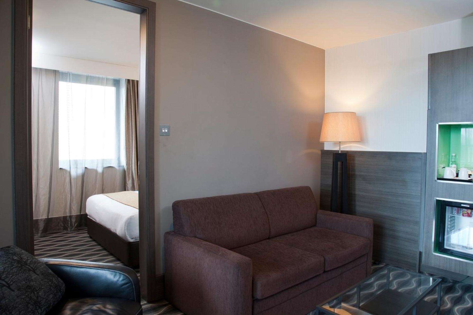 Crowne Plaza London - Kingston By Ihg Hotell Surbiton Eksteriør bilde